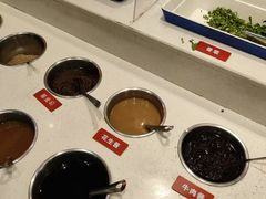 -钢管厂五区小郡肝串串香火锅(梅川路店)