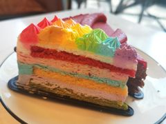彩虹蛋糕-HALO COFFEE(华贸店)