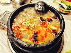 纳麦滋补石锅鸡-鲁朗纳麦石锅鸡庄园