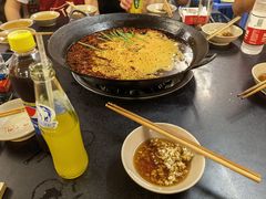 -岗上渣渣老火锅(两路口店)