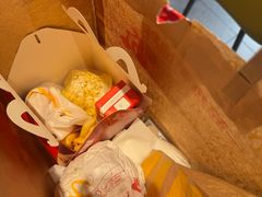 -麦当劳(欢乐谷店)