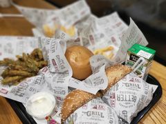 -The Habit Burger Grill 哈比特汉堡(爱琴海店)