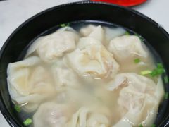 三鲜大馄饨-万寿斋(山阴路店)
