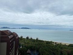 -三亚湾海居铂尔曼度假酒店