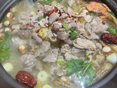-东北农家院·铁锅炖(莘庄店)