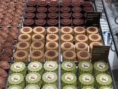 -Laderach 莱德拉(上海环贸iapm店)