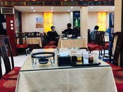 大堂-杨记小骨头羊杂馆(南五马路店)