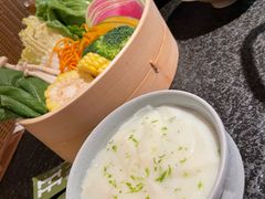 -三出山火锅(南京万象天地店)