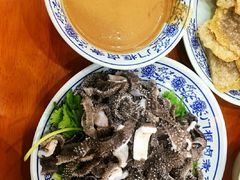 老北京爆肚-门框胡同百年卤煮(新街口店)