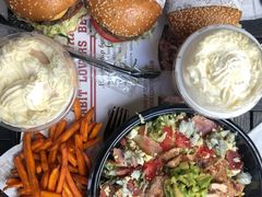 -The Habit Burger Grill 哈比特汉堡(爱琴海店)