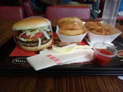-FATBURGER 特富客汉堡(外交公寓店)
