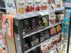 -全家便利店(杭州龙翔桥地铁站店)