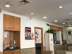 大堂-新发记港式茶餐厅(黄浦店)