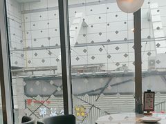 -必胜客(上海新南方商城PH店)
