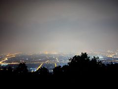 -鬼笑石后山停车场