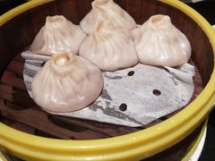 杭州蟹黄小笼包-老头儿油爆虾·知味杭州(爱琴海购物中心)