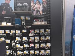 -迪卡侬(环球港店)
