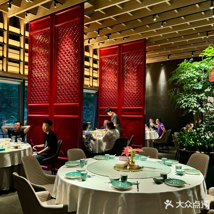 在成都！正宗北京烤鸭～大鸭梨，你吃过吗？