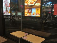 门面-汉堡王(天一广场店)