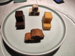 -羲和雅苑•北京烤鸭(陆家嘴中心店)