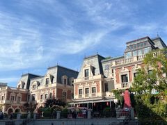 -LENBACH兰巴赫西餐啤酒坊(大连东港店)