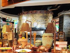 -四海一家自助餐(益田假日广场店)