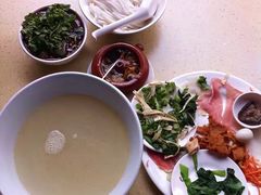 -桥香园云南过桥米线(金马碧鸡店)