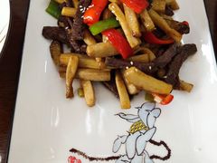 -伊源鼎盛餐饮服务有限公司