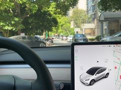 -TESLA 特斯拉(上海太古汇体验店)