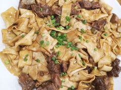 -壹阁胡羊焖饼(特色小吃街店)