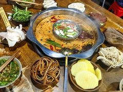 -正南齊北重庆老火锅(光华村直营店)