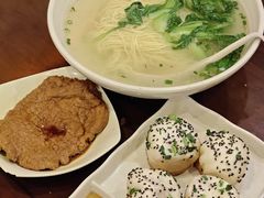 -东泰祥生煎馆(陕西南路店)