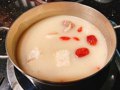 -锅季·捞王旗下小火锅(虹桥火车站店)