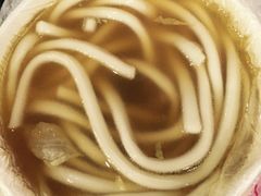 -佬钱湾仔(衣裳街店)