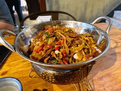 -回家乡湘菜馆(凌奥店)