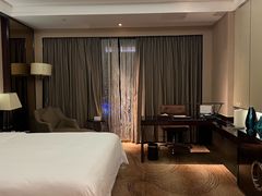 -兰州皇冠假日酒店