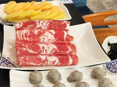 -楼外楼大刀肉传统火锅居(幸福街店)