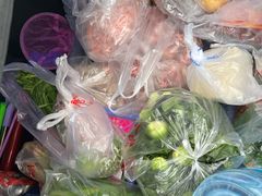 -锦绣大地生鲜食品厅(巨山路店)