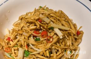 Oil Bamboo Shoots Stir-fried with Beef Tripe