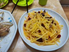 -小海豚•老字号海鲜餐厅(天涯店)