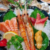 拔草[拔草]又一家海鲜自助新贵“采极鲜”[愉快]