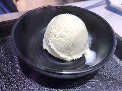 香草冰淇淋球-鲜芋仙(观音桥大融城LG店)