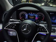 -上海星瀚奔驰4S店(红柳路店)