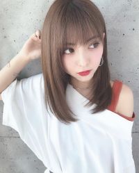 -一東造型烫发染发
