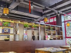 大堂-龍龍老火锅(鄠邑旗舰店)