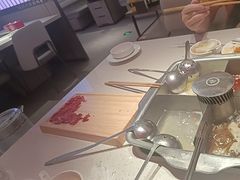 -海底捞火锅(杭州庆春路夜宵主题店)