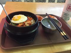 辣白菜五花肉饭-朴鲸家正宗韩国料理(福田店)