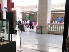 -麦当劳(汉口火车站候车室店)