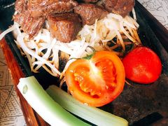 铁锄牛排-穹六人间 people 6(岳阳路店)