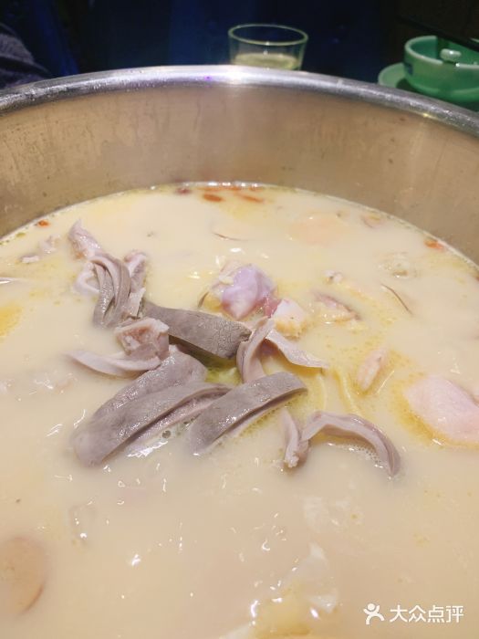 太壹猪肚鸡椰子鸡(创意产业园店)花胶猪肚鸡图片